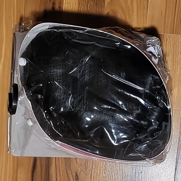 New Wednesday wig - Picture 2 of 6